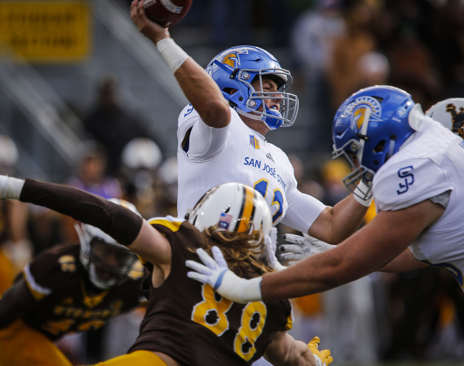 UW vs San Jose State